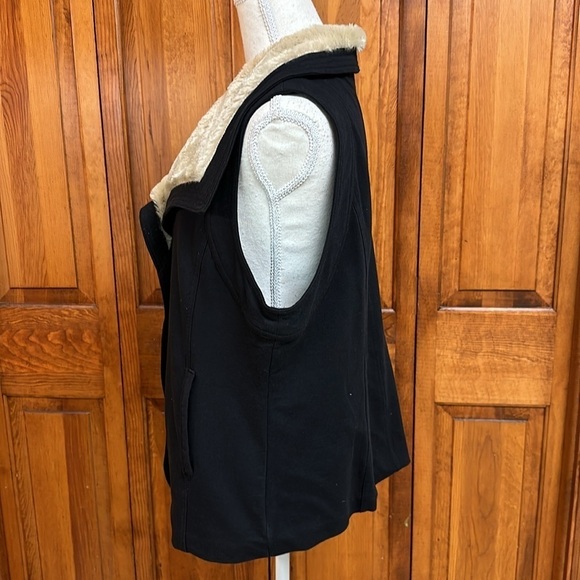Style & Co. Faux Fur Collar Black Vest L - Picture 3 of 8